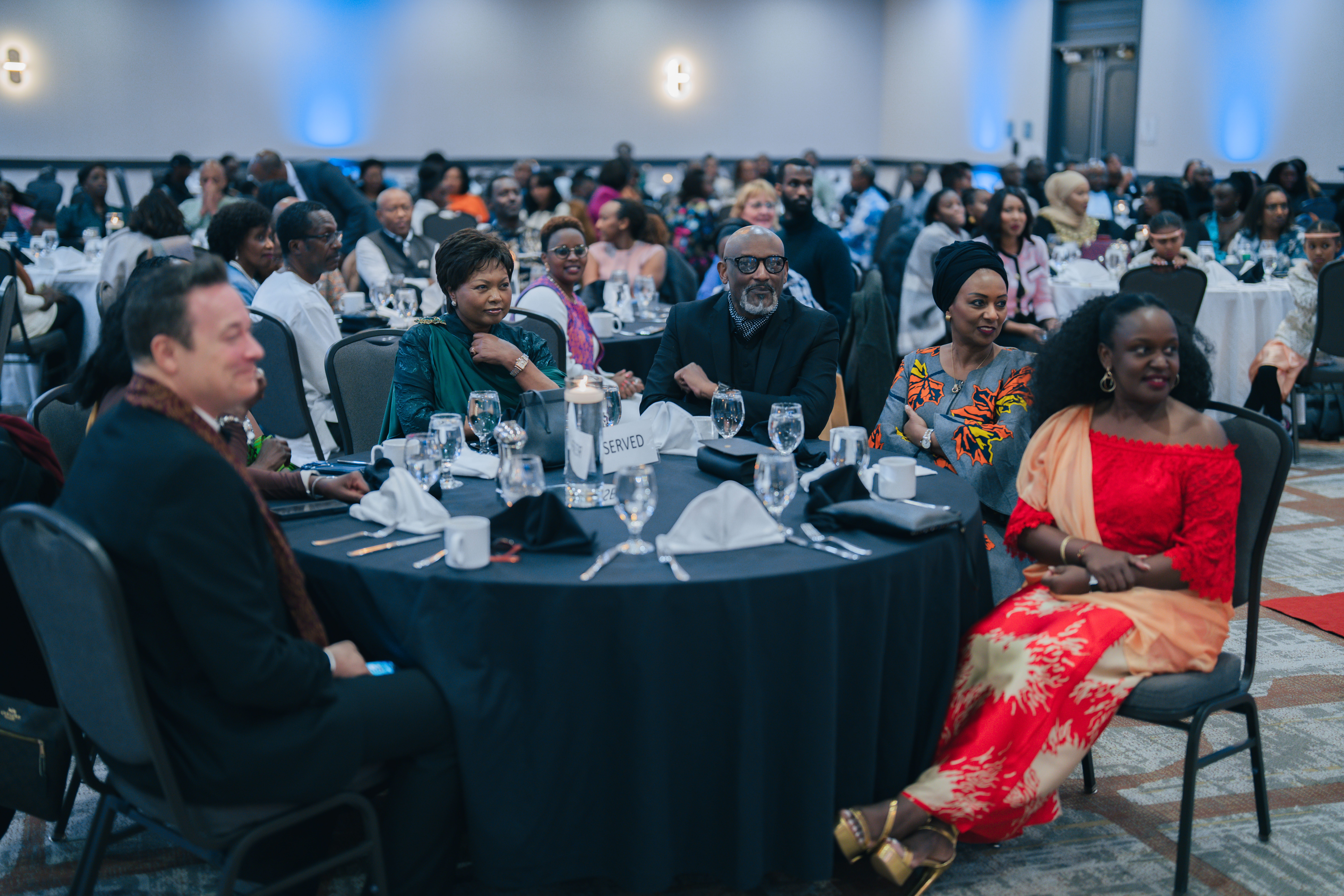 Families gathered at ImenaUS gala