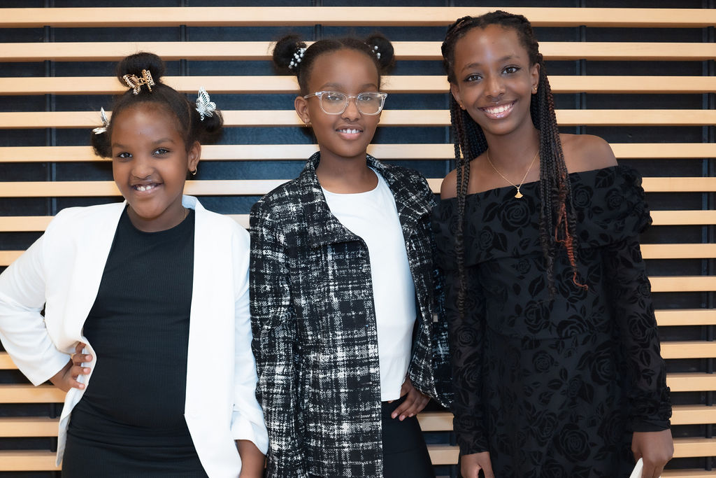 Families and community members at ImenaUS gala