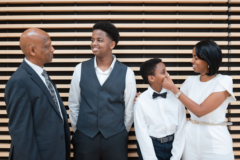 Families and community members at ImenaUS gala